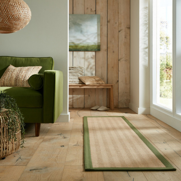 Běhoun Herringbone Border Kira Green č.2